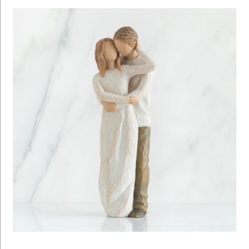 Willow Tree Together sculpture